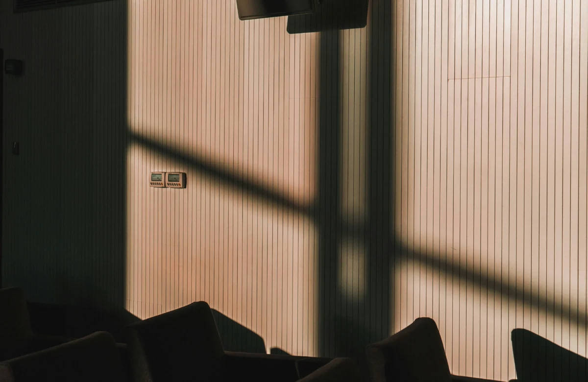 Why Your Employer Branding Perks Stop Working: Escaping the Hedonic Treadmill